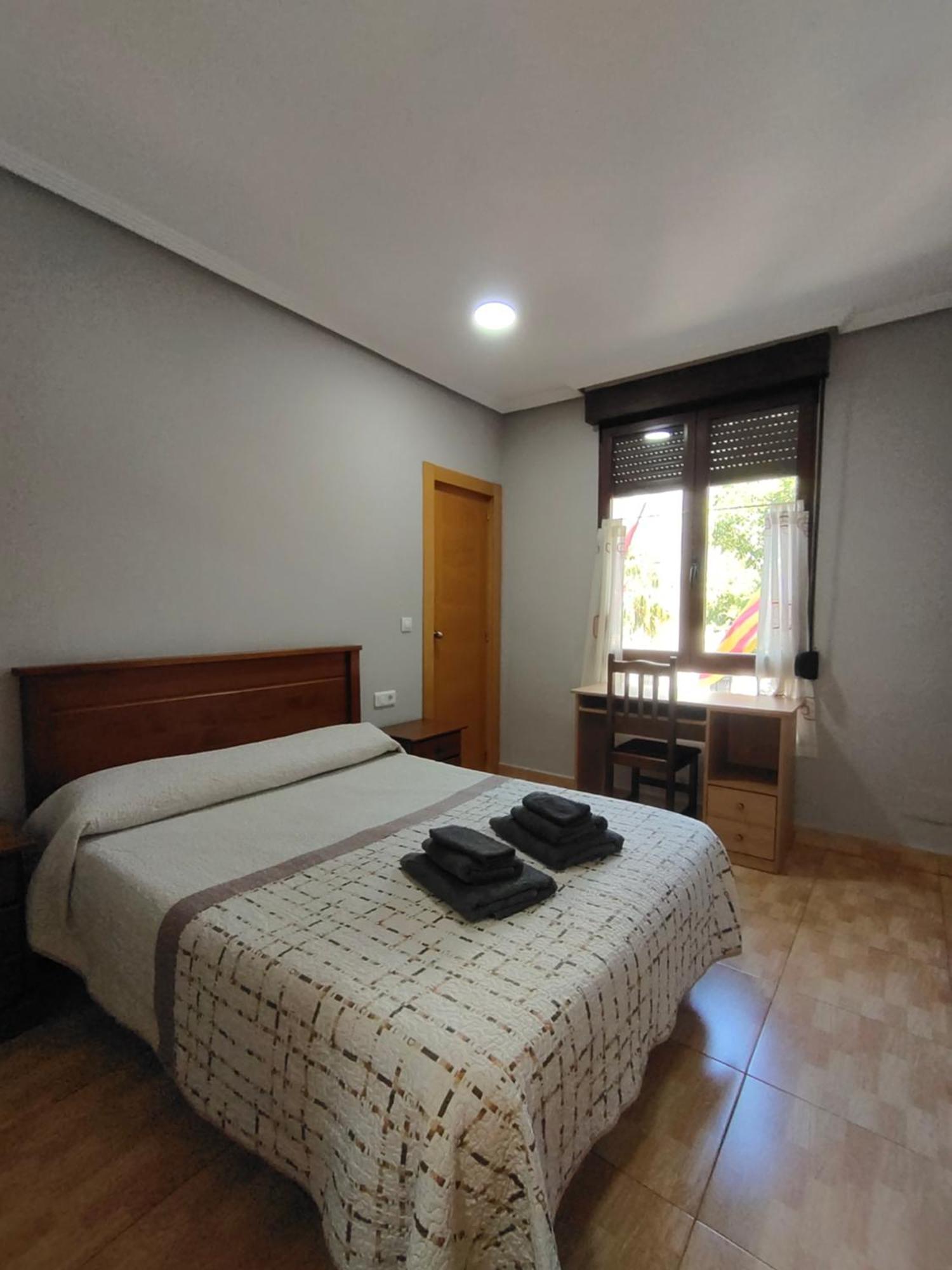 Hostal Abastos Valencia Ngoại thất bức ảnh