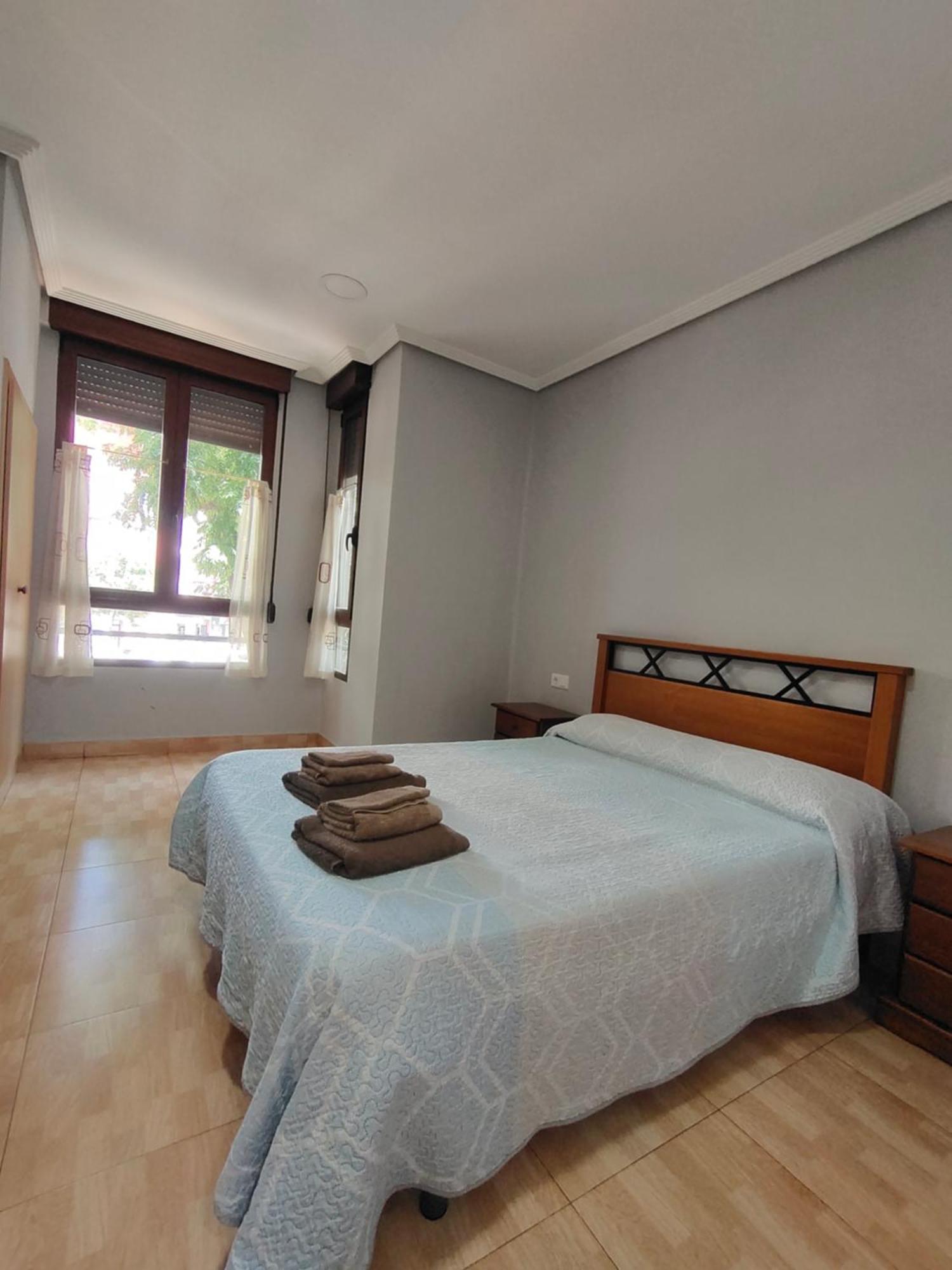 Hostal Abastos Valencia Ngoại thất bức ảnh