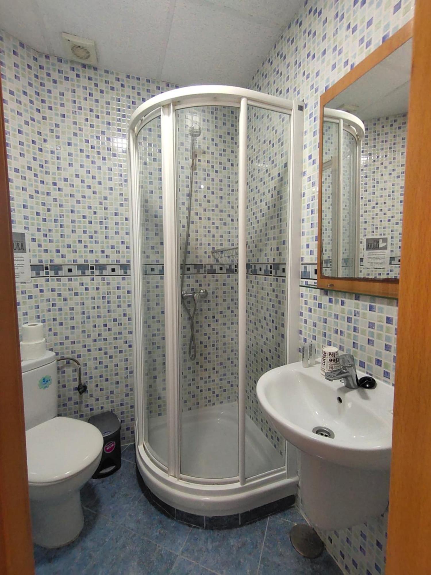 Hostal Abastos Valencia Ngoại thất bức ảnh